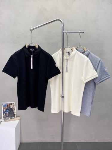 moncler蒙口独家专供新款原单男士休闲短袖 高端定制 高版本 时尚百搭爆款进口面料 手感超柔软细腻 穿着亲肤舒适 高端精品 代工厂P精细做工 上身非常赞 男