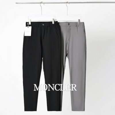 Moncler 蒙口天丝直筒全弹力松紧休闲裤 口碑款25年的新款，供线下公司订单！！！ 每年都会出的基础款！！！ 主打轻奢、时尚、舒适，非常的好穿百搭！！！ 不