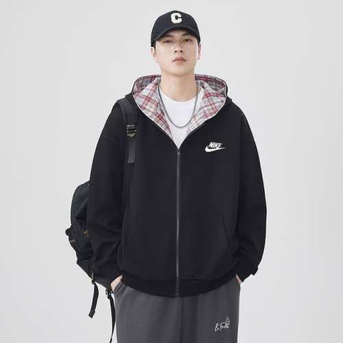 Nike 耐克海外限定连帽卫衣，男女同款 Ins小红书教你搭配上身，春秋新品首发，版型宽松，修饰脸型且舒适有型，近年来深受欢迎的风格，细节无敌，大方又随性，情侣