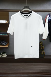 dior迪奥 2025新款 春夏新款短袖 面料控必入款-采用进口高密度皮专柜定制皮马棉 质地温儒柔软 细腻柔软 上身自然是舒适 吸汗柔软细腻 不变形不起球 整体