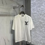lv家新款前后刺绣短袖T恤 颜色:黑色 白色 码数:M-2Xl