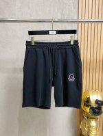moncler蒙口 新款来袭 2025春夏新款休闲裤短裤，进口高密度定制面料，舒适柔软亲肤，笔挺不易起皱，简单明了，超级百搭上身效果超级棒时尚百搭，笔挺有型，衣