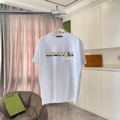 LV*路易威登2025夏季新款 个性字母Logo印花 定制面料300G 短袖T恤 男女同款 尺码：S M L Xl Xxl 五个码 颜色：黑色 白色 粉红色 天