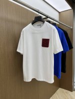 Loe 独家首发 2025早春最新品，专柜同步有售，原单狠货，时尚休闲圆领短袖T恤，上身舒适！吸睛而有亮点，采用进口原版面料，顶级印花刺绣工艺字母图案Logo，