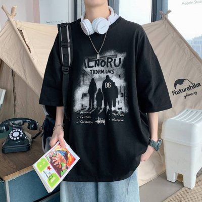 上新 Stussy 斯图西海外版人画像印花短袖T恤，男女同款，Ins 抖音各大网红上身，一款流行酷酷的穿搭，休闲舒适宽松版型，整体设计比较简约，很耐看，休闲潮搭