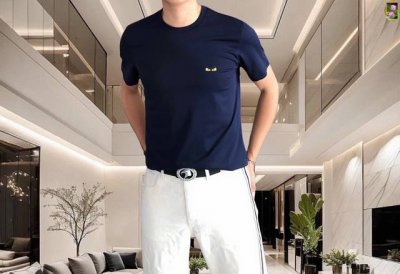 芬迪 隔天出货2025夏季新款 高端定制面料短袖T， 全球顶级男装，简约时尚，从容百搭，大气优雅 极度舒适体验 高端面料 色泽鲜艳 极致顺滑触感 细腻不易起皱