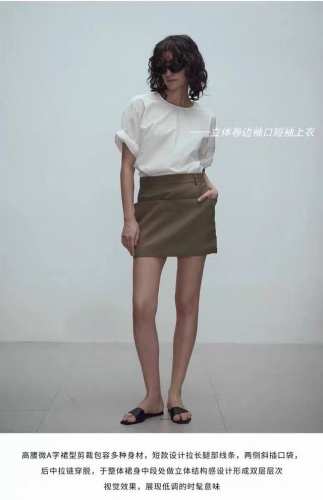 viktoriacha* 2025夏季新款短袖，丝棉混纺面料柔软细腻有光泽。黑色白色Sml