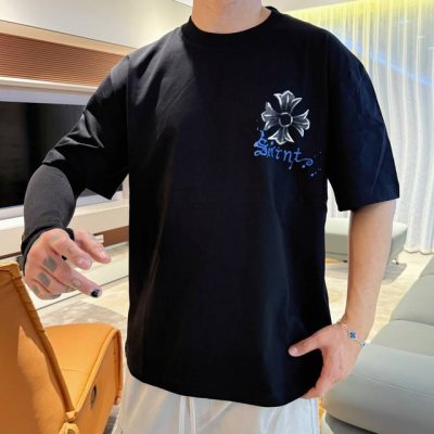 Ch* 顶级货品2025春夏新款首发专柜最新款短袖圆领T恤 高端订制 设计前卫时尚！品牌Logo重工艺设计 高端定制260克面料.手感柔软.穿着舒适.专柜级别精