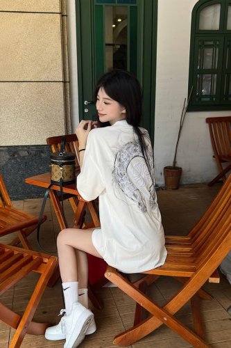 高品质 Chrome Hearts 克罗心烟雾马蹄 牙刷绣立体刺绣Logo 重工刺绣短袖T恤 独特的Logo标志性的梵文和十字架都采用了毛巾绣设计，非常的立体，