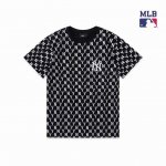上新 高品质 Mlb新款满印老花短袖 男女同款 面料采用240可纯棉双纱，上身亲肤透气，且不起球不变形，胸前精密刺绣，绝不放过一处细节，质量没得说 颜色：黑色