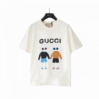 实拍细节图+尺码表 Gucci古驰 趣味卡诡异的喵星人圆领短袖 无感印花 早春系列高克重短袖 选用客供定制针织100%纯棉面打造,面料手感细腻，厚实有质感的纯棉