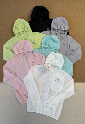 arcteryx 始祖鸟宽松休闲户外运动字母印花Logo透气拉链轻薄凉B1 感连帽防晒服 男女同款 颜色：黑色 灰色 白色 绿色 蓝色 粉色 尺码：S-3Xl