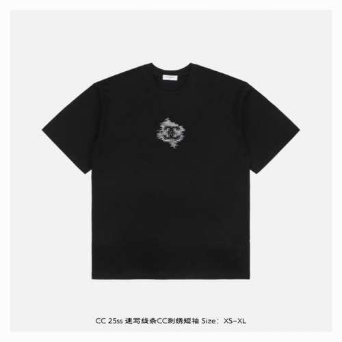 chanel 香奈儿 25Ss 速写线条Cc刺绣短袖 面料采用230克重精梳棉，定制32支1*1螺纹，成衣两遍水洗处理，面料舒适亲肤无异感，定制定染面料，纺织密