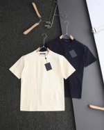 120 （顶级复刻） lv/路易威登夏季新款印章浮雕限定短袖 面料：采用290克40支双股面料 搭配一比一螺纹 质感无敌 印花：采用进口压花机工艺 做工细节完美