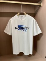 Bur 官网同款 官网同款 官网同款 重磅推荐！2025Ss夏装新品 专柜在售 最新系列图案Logo短袖T恤 必须人手一件的节奏！进口顶极丝光面料，极为亲肤舒适