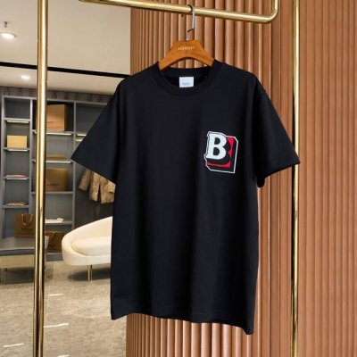 Bbr 巴宝莉 字母图案棉质宽松 短袖T 恤衫 Bur王牌尖货 镇店之宝 年春夏系列 提花印花口袋设计 高端百搭大气款 情侣款棉质圆领短袖 bur王牌渠道 秒杀