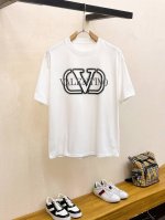 p200 Valen* 顶级版本 2024秋冬新品加厚290克短袖 火爆上市啦 定制顶级优选洗水棉面料 上身舒适度高 专柜同款装饰 轻奢内敛低调奢华 内搭外穿轻
