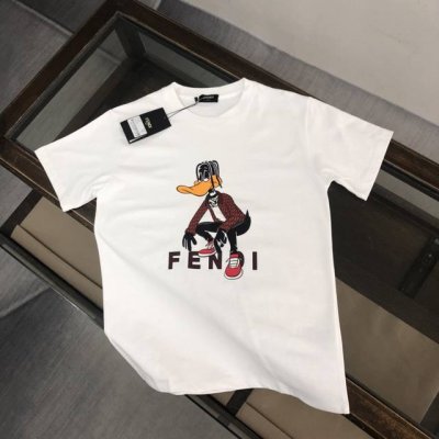 款号:F020 Fendi 芬迪 2025夏季新款圆领短袖T恤！ - 260G双纱纯棉顶级面料 手感柔软 百分百纯棉独家出货 定染硫化黑无尘处理面料 -面料：2