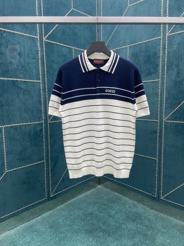 g家 25Ss新款Polo衫以条纹针织棉匠心打造，巧妙融入Gucci刺绣。 码数：S.M.L.Xl.