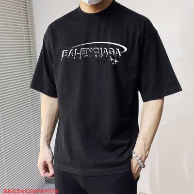 F579 Ba巴黎世家 新款字母印花双层重工短袖T桖 字母图案不管是T桖还是卫衣都是每年的爆款单品 前幅大面积印花采用大康丽数码印花机直喷 成本极高 经过多次的