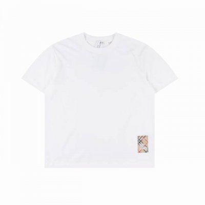 burberry 巴宝莉 下摆战马徽标圆领短袖 今年夏天最新款经典耐看，时尚精简的一款标语T 无多余花里胡哨，随意搭配感受英式风格的独特魅力！客供平纹针织棉布制