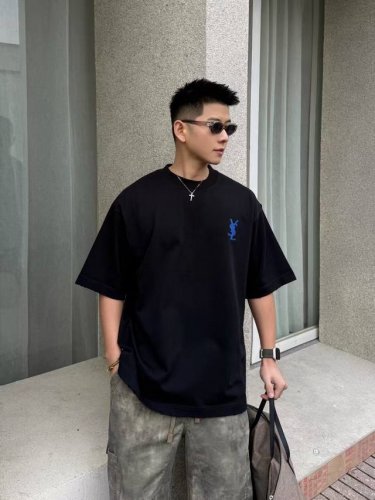 新款春夏重磅T恤 颜色：黑，白， 尺码：Xs-Xl