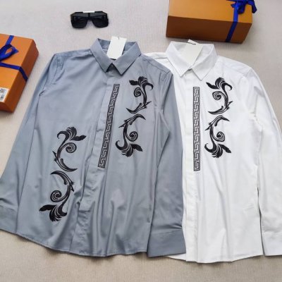 Haiyu Givenchy 纪梵希- 今年专柜时尚大爆款衬衫 休闲时尚外穿 内搭必备款 舒适好看上身可见 定制进口高端丝光面料 面料手感细腻 贴身舒适不扎肉