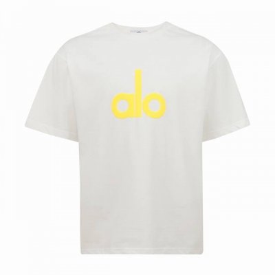alo 基础字母Logo印花短袖 进口浆料 随便水洗不会任何变形 保证不掉色不开裂 印花精细 采用280G精梳棉双纱面料 定染0色差 同缸拉架螺纹 2次洗水处理