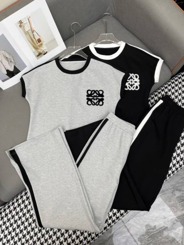 lowe* 25Ss新款撞色T恤阔腿裤套装 Logo绣花装饰 休闲款 两色三码Sml