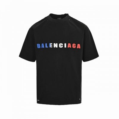 balenciaga 巴黎世家 25Ss 撞色字母发泡印花短袖 采用发泡印花工艺磨破工艺 纯棉柔软面料，对色定染面料，超精细平网工艺，潮流感十足，定染纯棉面料，