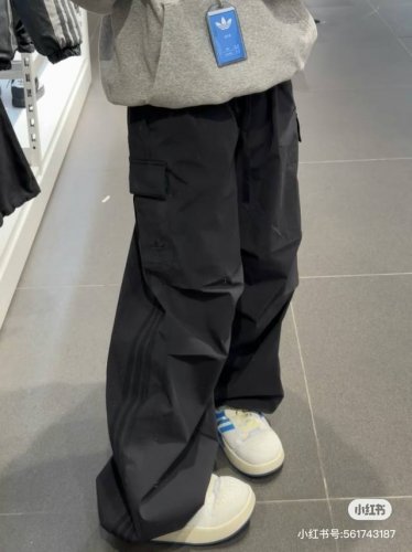 Adidas阿迪达斯三叶草 官方复古十字格子面料工装裤腿刺绣款长裤 男女同款 专柜同步工装十字格子面料，复古蓝吸晴色，上衣搭配吊带，小T恤Yyds 宽松，阔腿版