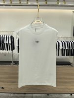 新品 prada 男士时装款圆领背心，贸易公司洋行货，高级限定款，25年春夏新品，明星级人气单品！ 客供埃及进口顶级面料，甄选尼罗河区域光照极好的上等棉花原料，