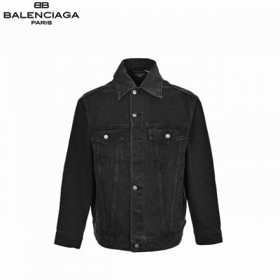 balenciaga 巴黎世家 后背胶带水洗牛仔外套 高温重工洗水背后巴黎英文烫钻元素前幅有插袋独家金属制品钮扣秋冬最新砖柜同步Os落肩宽松版型男女同款 面料光