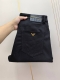 阿玛尼。2025春夏最新推出男士牛仔裤新品！重工水洗牛仔面料，定制面料和一般牛仔布料比起来，更加柔软舒适！超重工洗水工艺 双工艺洗水 整条裤子，手感舒适，细腻程