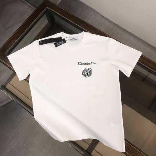 dior*2025春夏款上新 迪奥 面料采用280克高密度纯棉 不变形 不缩水 Dior X Stone Island 迪奥X 石头岛联名刺绣图案 颜色 白色