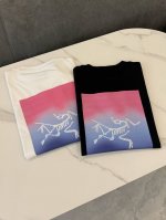 arcteryx始祖鸟 Cotton Heatmap柔软舒适渐变短袖T恤 -此款采用240G索罗纳环保型高科技面料 触感柔软顺滑接近真丝 贴身穿着冰凉亲肤 吸湿