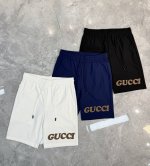 gucc*古齐25S新款五分短裤！可成套搭配纯色系推荐！冰爽舒适.品牌Logo立体印花字母标识.经典Gucci花型.裤身采用高密冰感四面弹轻薄面料.上身无束缚感