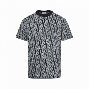 dior 迪奥 25Ss 满印提花Logo针织短袖 原版原价8160购入 毛料采用7针进口机编织制造 采用含羊毛含量纱线 纱线定染 花纹经过3次打版还原一致 原