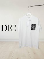 高版本] Dior 迪奥 25Ss前幅囗袋装饰刺绣小蜜蜂后幅刺绣英文字母。短袖T恤采用进口绣花机器 ，细节打板多重定位出货 版本采用280G棉质布料32支精双棉