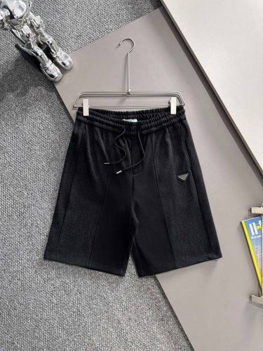 套装款！Prada 普拉达 2025新款 轻奢主义 拼接暗纹 定制三角章Logo 男女日常通勤穿搭必备 休闲短裤 定制毛圈面料 腰标吊牌洗水唛三标齐全 颜色：黑