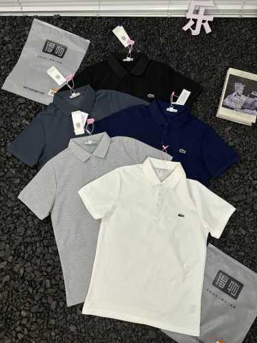 Lacoste法国鳄鱼 户外运动休闲通勤纯色时尚百搭休闲短袖polo衫 男女同款 想要一件能轻松切换运动场与通勤路的百搭单品？Lacoste法国鳄鱼纯色短袖po