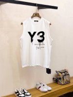 直 品牌 Y-3 2025夏季新品背心T袖 经典简约款式 任何人都可以轻松驾驶 进口定制丝光棉面料 手软舒适有型 吸汗透气 ，胸前经典品牌字母Logo设计 奢华