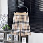 burberry 款号：B626#博柏利官网新款经典Logo编织裤 面料- 采用定织定染纯棉面料.索罗纳螺纹国标一级面料 工艺：对版对柜 裁货非常耗面料所有纹路