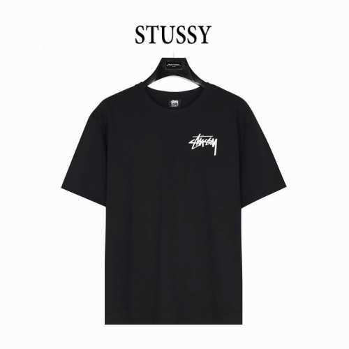 stussy 斯图西 25Ss 毛绒骰子印花Logo短袖T恤 经典版型玩味设计，加州风情随性无拘束，260G纯棉面料厚实立挺不软塌， 版型正，柔软舒适透气，不闷