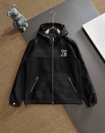 P390 路易威登Lv 2025开春季新品时尚休闲夹克外套，进口原版科技面料，上身舒适透气，百搭不挑人，时尚都市成功男人必备！胸前精致工艺Logo，独特设计欧洲