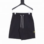 款号Y721 Stone Island 石头岛 24Ss工装休闲毛圈短裤 Stone Island 石头岛致力对纤维和织物的独特研究，代表了一种探索文化，实验活