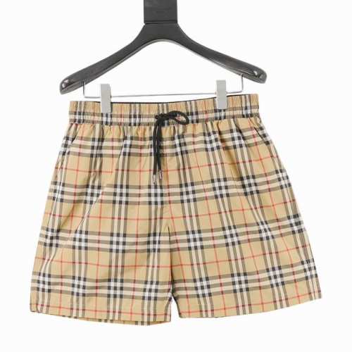 Burberry 巴宝莉 经典格纹沙滩短裤 面料原版定制，功能性斜纹面料，成衣百分百定位对条对格，非常耗时废料，密度手感和原版达到一致，松紧腰搭配，轻松调节腰围
