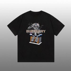 burberry 巴宝莉 印花Logo百搭潮流短袖T恤 吊牌 领标 水洗唛 三标齐全 高端26S双纱面料男女同款 尺码：S-Xxl 颜色：黑色，白色