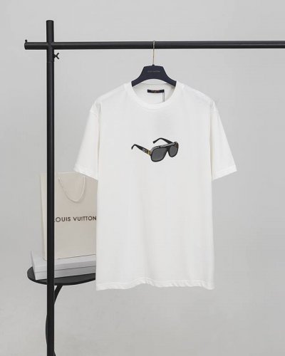 louis Vuitton*路易威登 lv 25Ss 眼镜墨镜印花短袖T恤 -面料 240克双纱高密度纯棉面料 - 工艺: 整件衣服采用精密压花工艺 - 男女同