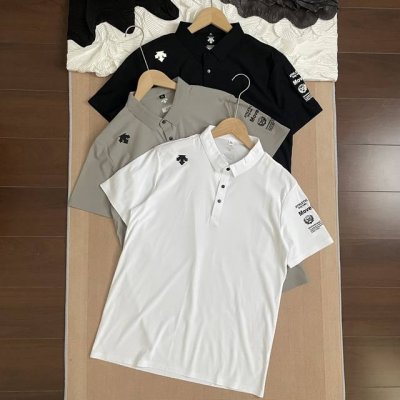 descente 迪桑特 综训系列 袖口立体字母印花 冰丝速干无痕商务Polo -颠覆性面料采用瑞士冰感纤维科技+3D立体编织工艺，独创弹力记忆因子实现 悬挂即